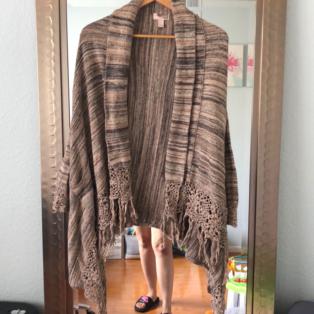 FOREVER 21 Sweater